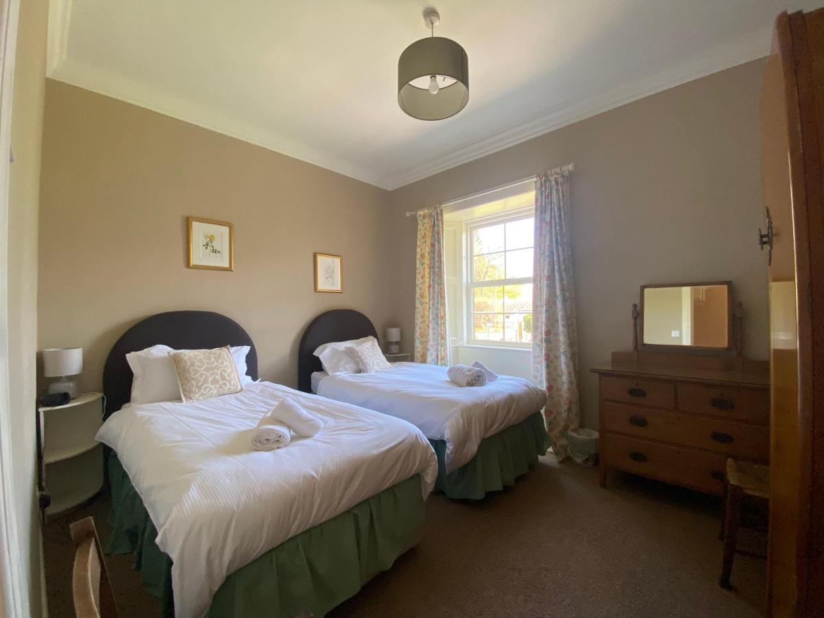 Cardross Holiday Cottages Arnprior Exteriör bild