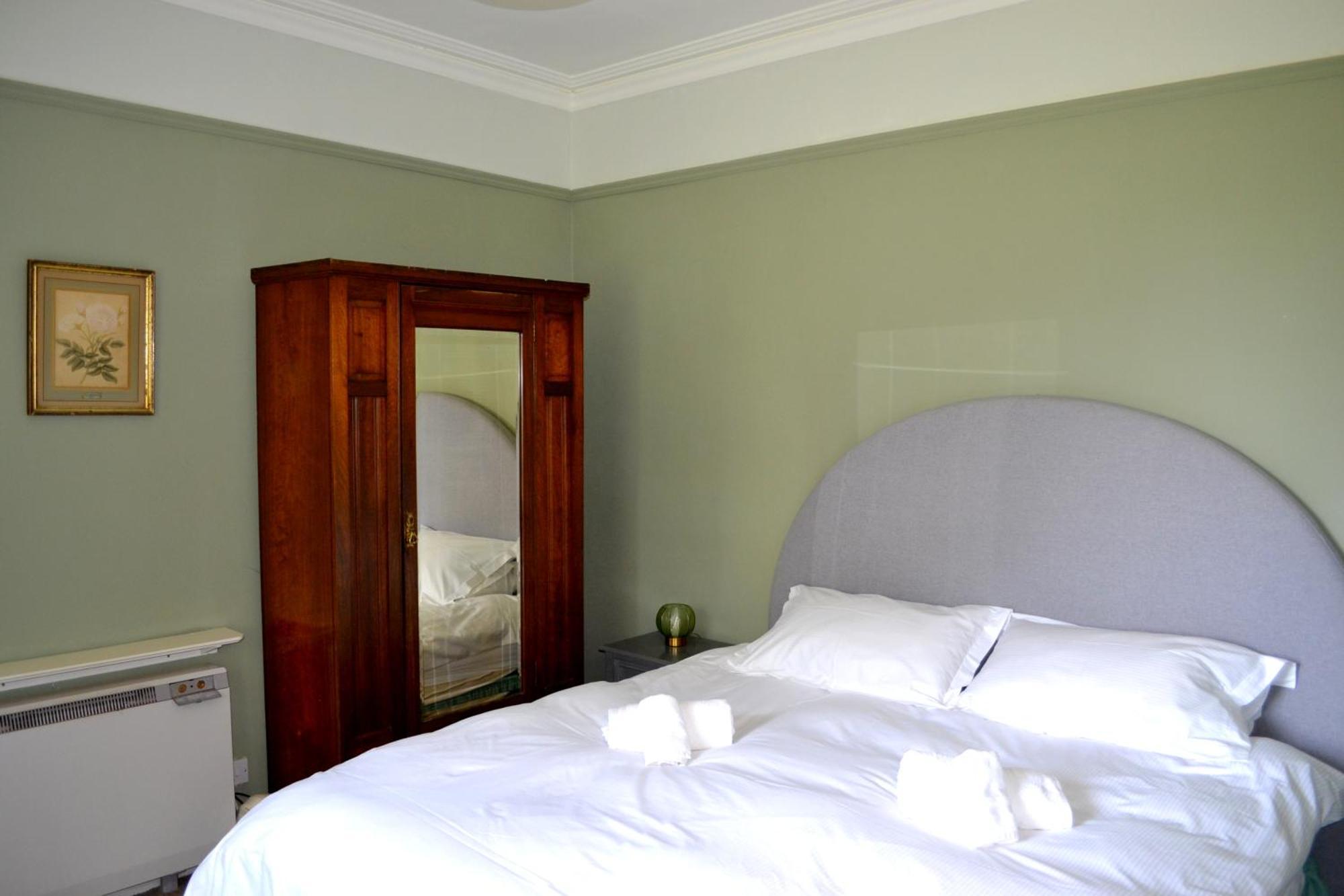 Cardross Holiday Cottages Arnprior Exteriör bild