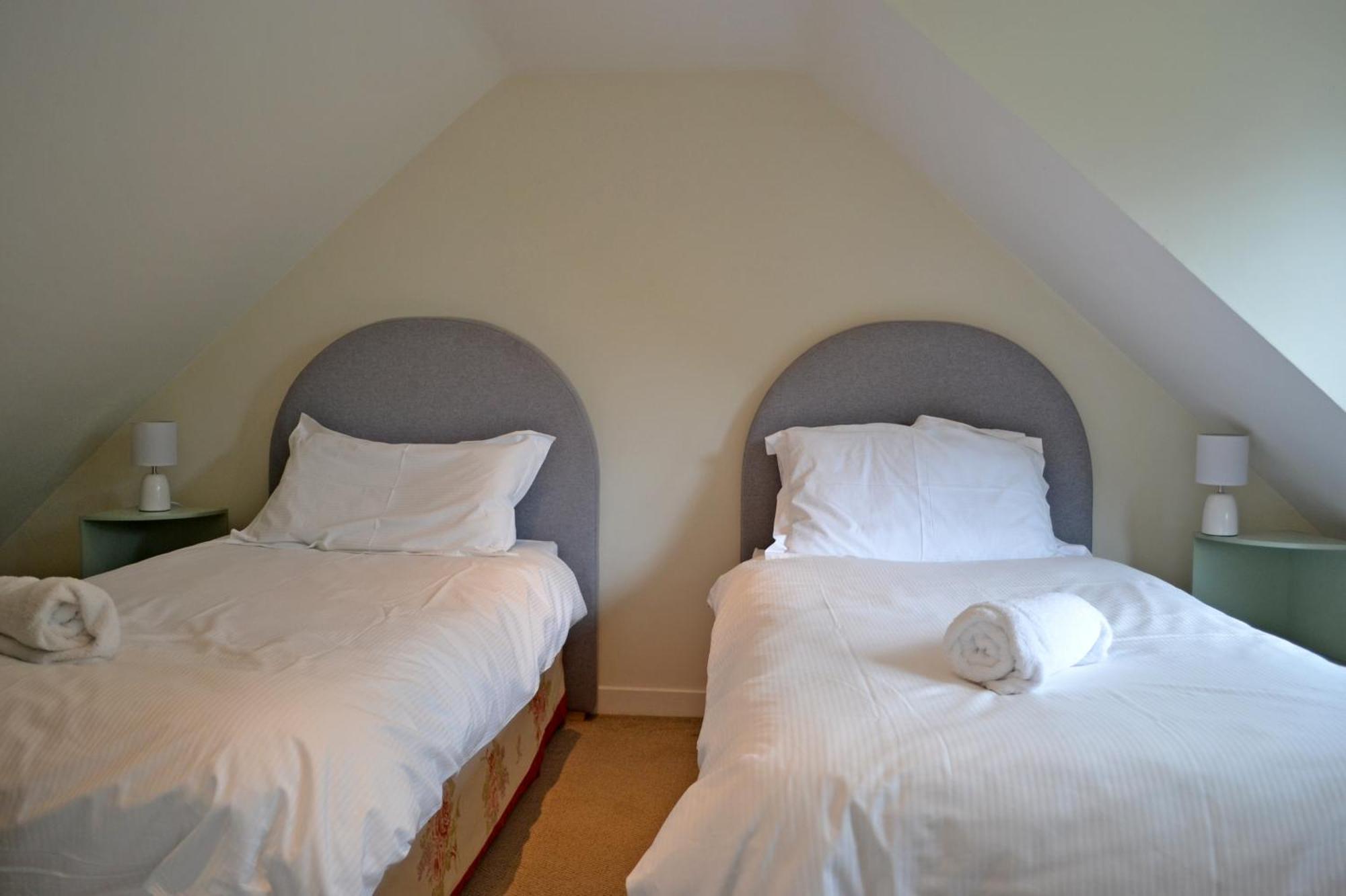 Cardross Holiday Cottages Arnprior Exteriör bild