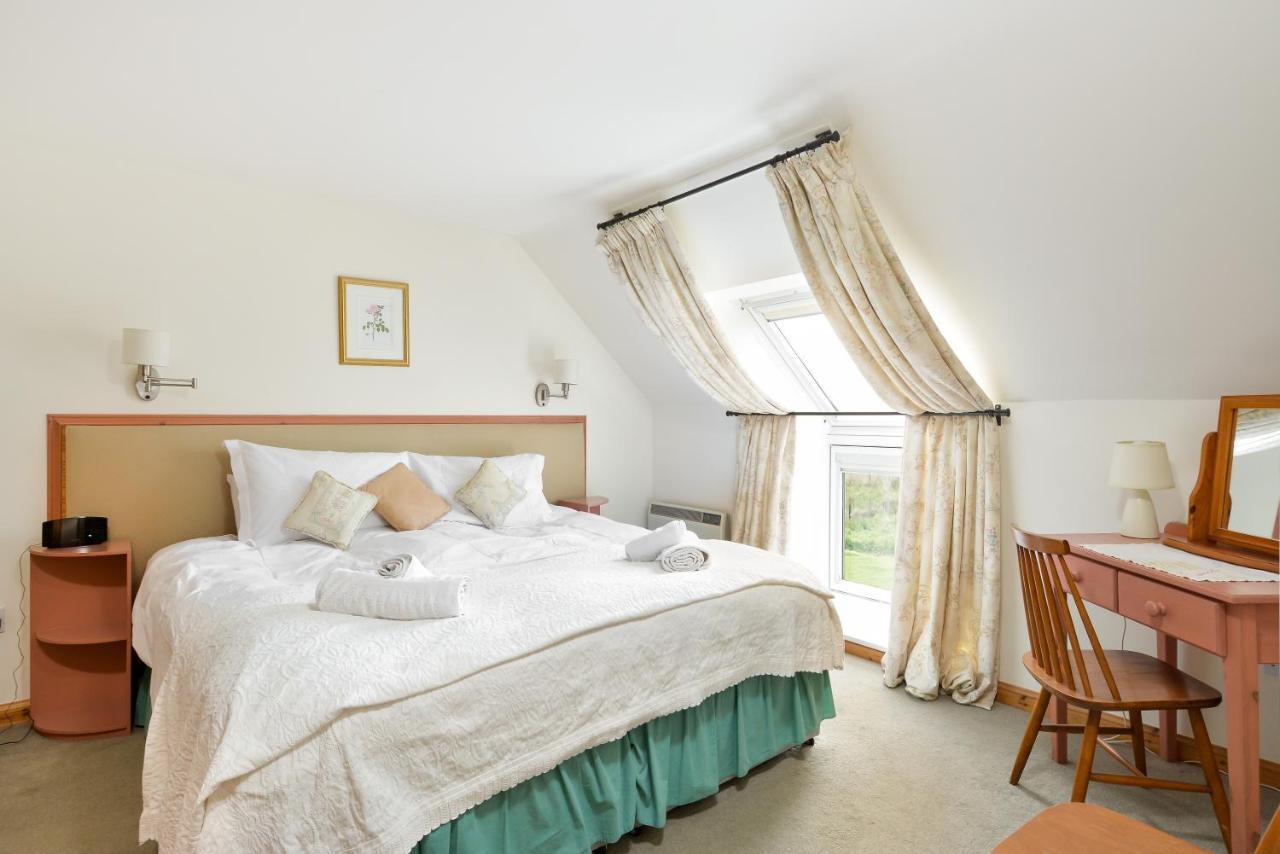 Cardross Holiday Cottages Arnprior Exteriör bild